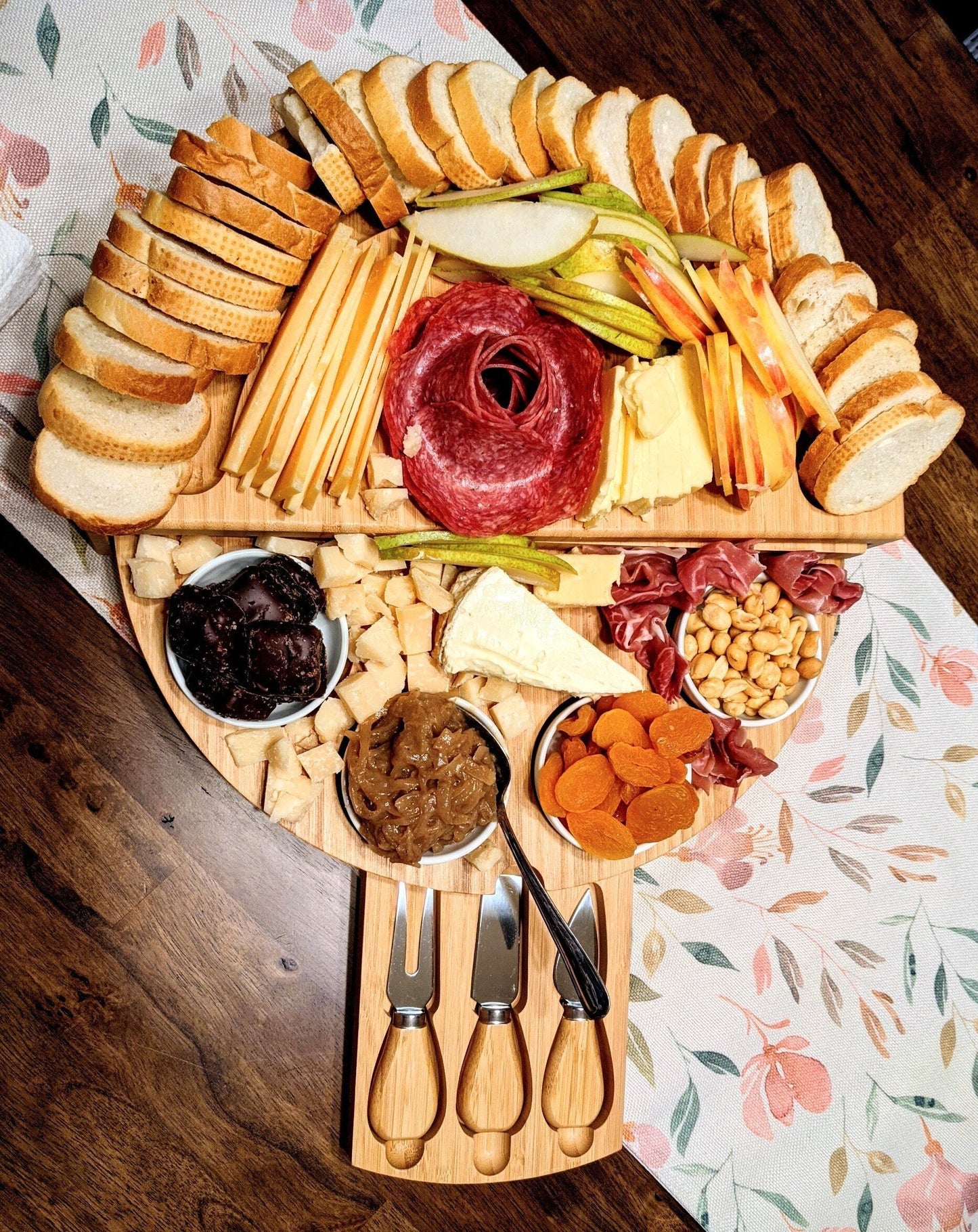 🧀2024 Bamboo Swivel Charcuterie Board🔥With 4 Integrated Ceramic Bowls And 3 Piece Knife Set