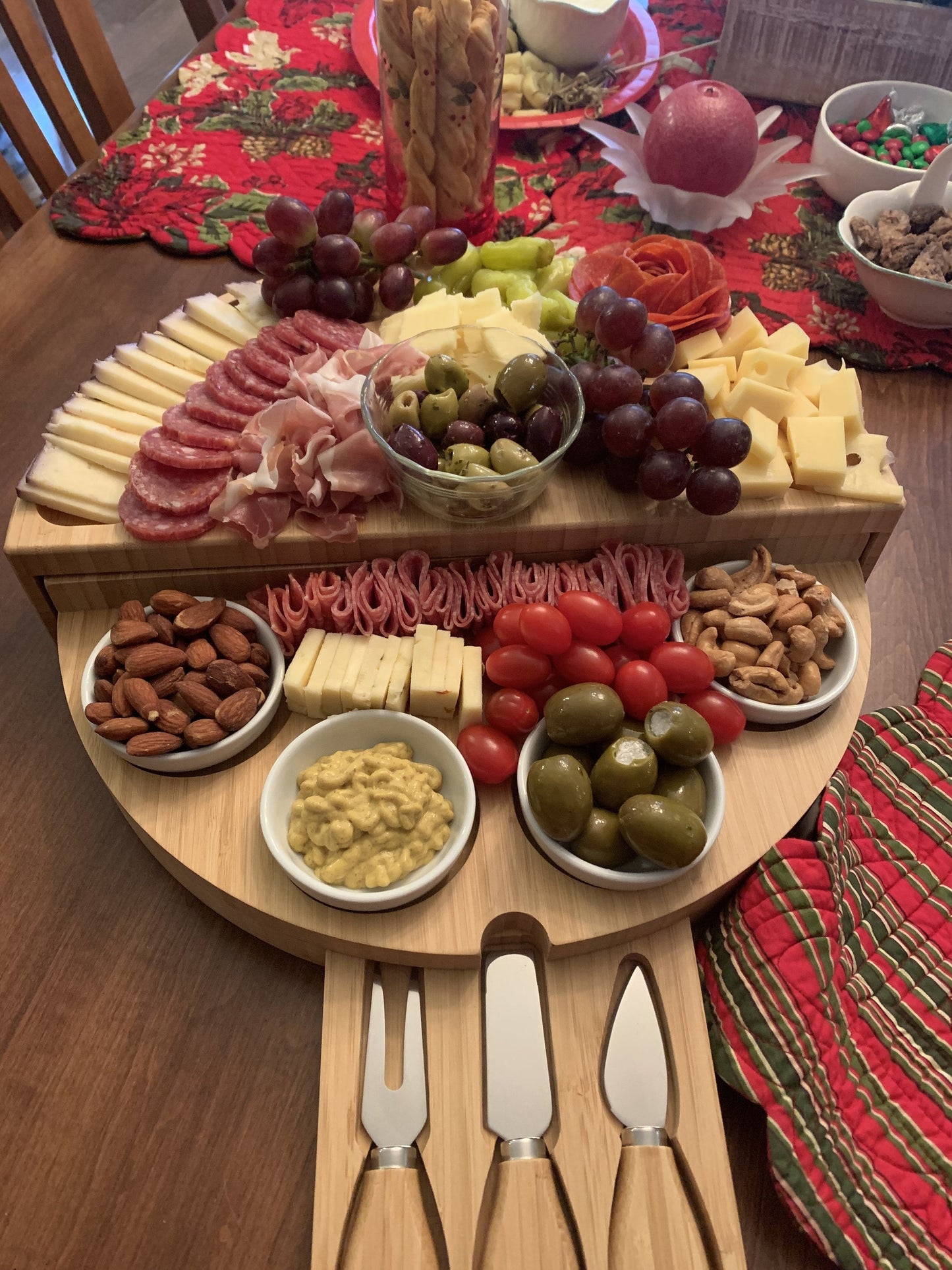 🧀2024 Bamboo Swivel Charcuterie Board🔥With 4 Integrated Ceramic Bowls And 3 Piece Knife Set