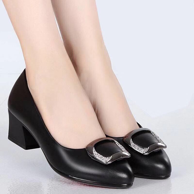 Spring and summer new thick heel shallow mouth all-match mother shoes